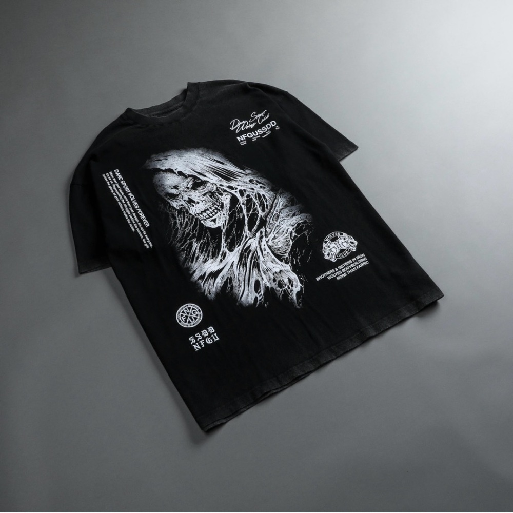 Darc sport Darc reaper "Premium Vintage"
Oversized Tee